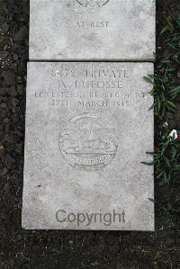 Boulogne Eastern Cemetery - Du Fosse, A